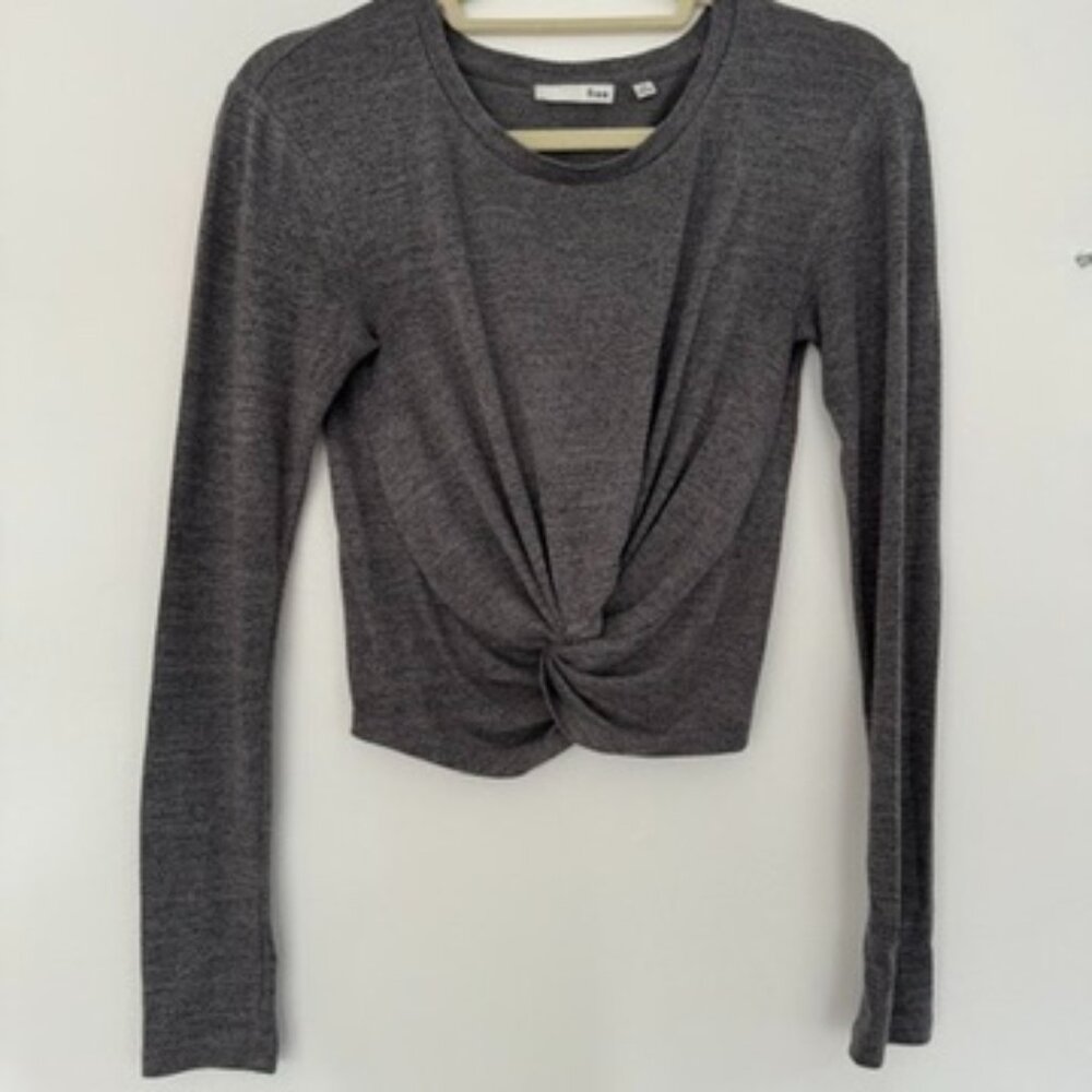Aritzia Wilfred Free Twist Front Knit Cropped top Size XS